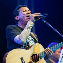 မွန်းအောင်